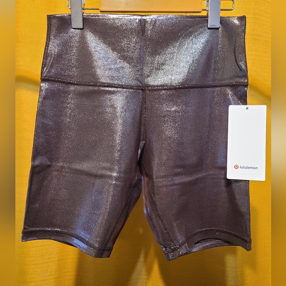 NWT lululemon athletica lululemon Align™ High-Rise Short 8" - Size 10